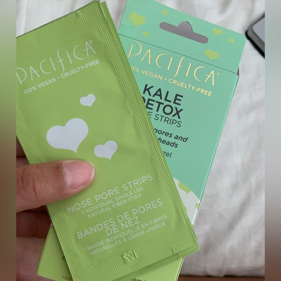 Pacifica Kale Detox Pore Strips - Picture 4 of 5